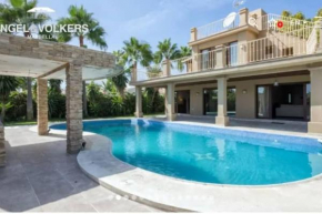 Casa Farah Villa Marbella Golden Mile behind ALDI
